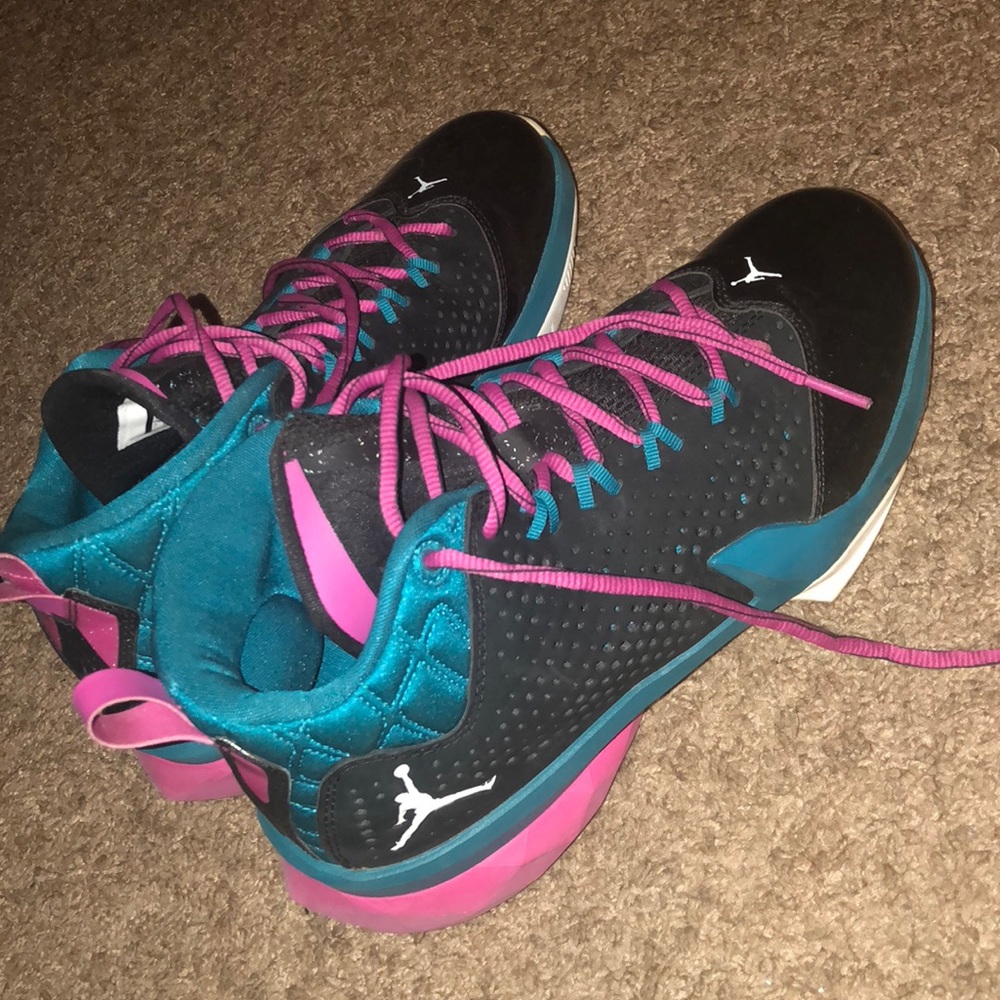 Jordan shoes ‘black, blue, pink